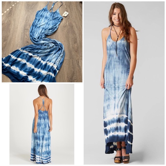 Billabong Dresses & Skirts - Billabong Shore Side Maxi Dress